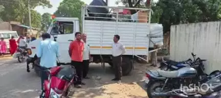 सोनहत: सोनहत में वर्षों पुराना पंचायत सचिवालय भवन से अतिक्रमण हटाया गया, अटल डिजिटल केंद्र की हुई शुरुआत