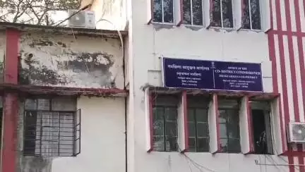 ঢকুৱাখানা ভাগ: ঢকুৱাখনাৰ দুটা ভোট গ্ৰহণ কেন্দ্ৰত পুনৰ হ'ব ভোটগ্ৰহণ, নিৰ্বাচন আয়োগৰ এক নিৰ্দেশনা অনুসৰি ৪ মে'ত হ'ব পুনৰবাৰ ভোটগ্ৰহণ