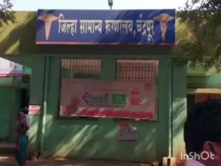 पोंभूर्णा: पेपर देऊन घराकडे जाणाऱ्या विद्यार्थ्यांना पिकअपने उडविले, पोभुर्णां येथील आयटीआय जवळील घटना