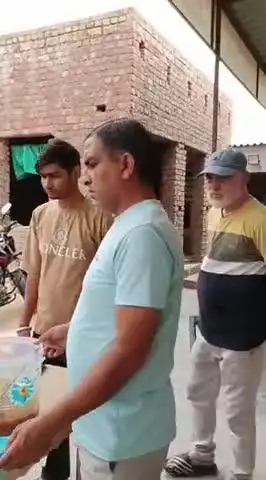 Ganga Vishnu Hotel Walon Ne vriddh aashram Mein Aaj bhojan Seva karvai बहुत-बहुत dhanyvad