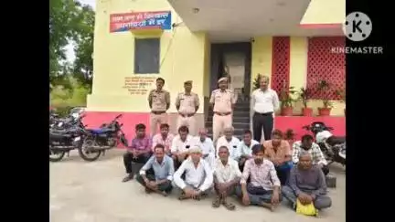 साबला: साबला पुलिस ने 13 अपराधियों को पकड़ा, जिनमें 2 स्थायी वारंटी और 10 आदतन बदमाश शामिल हैं