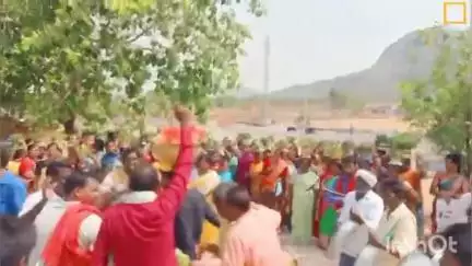 శంకరపట్నం: శంకరపట్నం మండలం కొత్తగట్టులో ఘనంగా పోచమ్మ బోనాలు