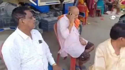 मशरक: मेला बाजार में जदयू प्रखंड अध्यक्ष की माँ का निधन, महाराजगंज सांसद समेत अन्य ने शोक व्यक्त किया