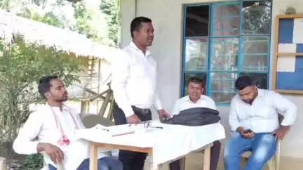 নাহৰকটীয়া: নাহৰকটীয়াৰ আমগুৰিত আদিবাসী ছাত্র সন্থা আৰু আদিবাসী মহিলা সমিতিৰ সাধাৰণ সভা অনুষ্ঠিত, সমিতিৰ পুনৰ গঠন