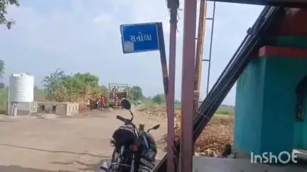 કુકરમુંડા: સાતોલા ગામે તાપી નદીના પટમાં રેતી ભરવા આવેલ ડમ્પરનો ચાલક હીટાચી મશીન નીચે આવી જતા મોત નીપજ્યું