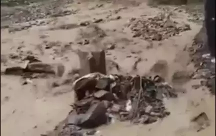 शिमला ग्रामीण: ग्रामीण शिमला में मूसलधार बारिश से जनजीवन प्रभावित, भौंट नाले से मलबा सड़क पर आया, यातायात बाधित