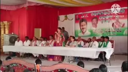 మరిపెడ: పార్టీ కోసం కష్టపడిన ప్రతి కార్యకర్తకు గుర్తింపు,మరిపెడలో నియోజకవర్గ విస్తృతస్థాయి సమావేశంలో జిల్లాఇన్చార్జి రవళి రెడ్డి