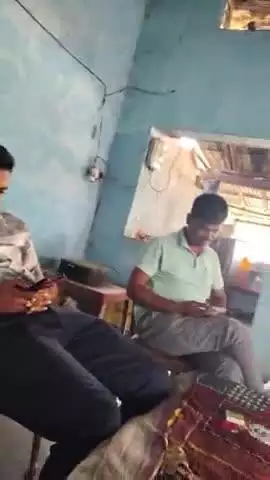 murjhey kishan farmer I'd ke washle ja rahe hai paise