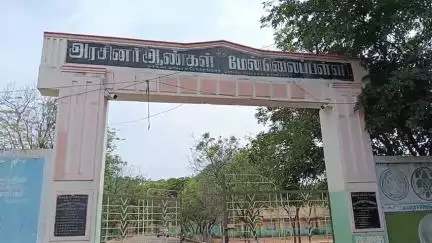 சேந்தமங்கலம்: சேந்தமங்கலத்தில் சிறு விளையாட்டு அரங்கம் அமைக்க பாஜகவினர் பொதுமக்கள் எதிர்ப்பு தெரிவித்துள்ளனர் #localissue