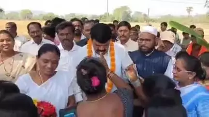 తల్లాడ: 20 లక్షల అంచనా ఖర్చుతో నిర్మించిన గ్రామ పంచాయతీ కార్యాలయం ప్రారంభించిన ఎమ్మెల్యే పాయం వెంకటేశ్వర్లు