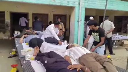 साढौरा: सरांवा में ग्लोबल हुमैनिटी फाउंडेशन और ग्रामीणों के सहयोग से रक्तदान शिविर का आयोजन, 80 यूनिट रक्त एकत्र