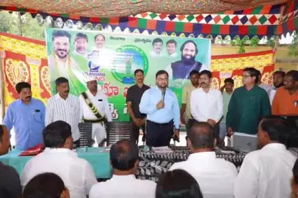 గరిడేపల్లి: రైతులు భూ భారతి రెవెన్యూ సదస్సుల్లో దరఖాస్తులు సమర్పించవచ్చు.. జిల్లా కలెక్టర్ తెజస్