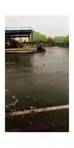 बारिश के कारण व्यापारी ओ का नुकसान हुआ