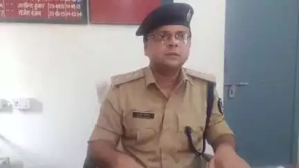 मटिहानी: 25 हजार रुपये का इनामी टॉप टेन अपराधी गिरफ्तार, DSP ने मटिहानी थाना में की प्रेसवार्ता