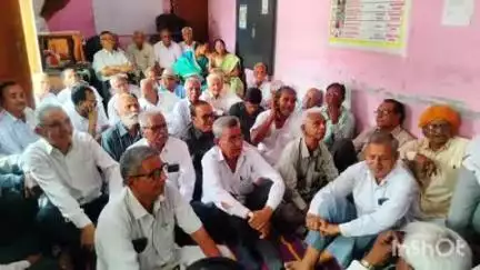 शिवगंज: राजस्थान पेंशनर समाज शिवगंज की मासिक बैठक आयोजित, कई मुद्दों पर हुई चर्चा