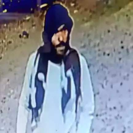 चंदवारा: चंदवारा में बुलेट बाइक चोरी, थाने में आवेदन दिया गया