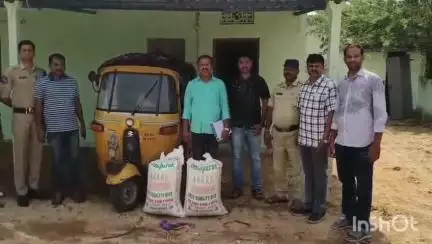 మిల్స్ కాలనీ పోలీస్ స్టేషన్ పరిధిలోని ఓ ఇంట్లో 50క్వింటాళ్ల ,పీడీఎస్ బియ్యం స్వాధీనం చేసుకున్న టాస్క్ ఫోర్స్ పోలీసులు.