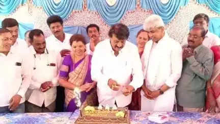 ಕೊರಟಗೆರೆ: ಪಟ್ಟಣದಲ್ಲಿ ಕಾಂಗ್ರೆಸ್ ಮುಖಂಡ ಕೆ.ಬಿ. ಲೋಕೇಶ್ ಹುಟ್ಟುಹಬ್ಬ : ಕೆಪಿಸಿಸಿ ಉಪಾಧ್ಯಕ್ಷ ಮುರುಳೀಧರ್ ಹಾಲಪ್ಪ ಭಾಗಿ