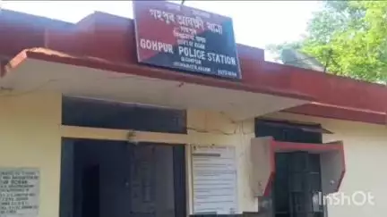 হেলেম: গহপুৰ থানাত নিশা আৰক্ষী বিষয়া হাইদাৰ হুছেইনৰ বেতৰ কুৱত অতিকৈ আহত এজন, ভুক্তভোগী অভিযোগ