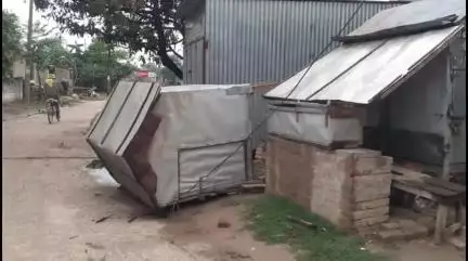 मनीगाछी: जगदीशपुर गांव में दो पक्षों के बीच रोड़ेबाजी, 37 नामजद पर प्राथमिकी दर्ज, 18 गिरफ्तार