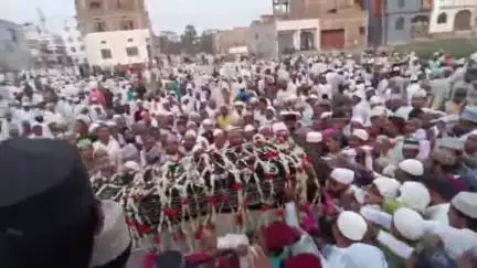 कांटी: पठानटोली स्थित मुस्लिम यतीमखाना के संस्थापक हजरत मुफ्ती गुलाम का निधन, लोगों ने जताया शोक