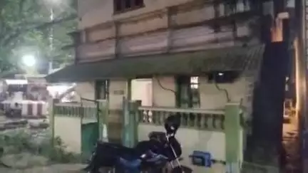 சிவகிரி: பட்டப் பகலில் வீடு புகுந்து மாணவனை தாக்கி கட்டிப்போட்டு 51 ஆயிரம் ரூபாய் கொள்ளை.