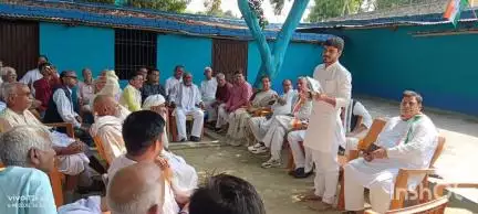 मटिहानी: मटिहानी प्रखंड कार्यालय में कांग्रेस का कार्यकर्ता संवाद कार्यक्रम