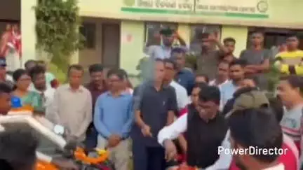 ଯଶିପୁର: ଯଶିପୁର ଗୋଷ୍ଠୀ ସ୍ବାସ୍ଥ୍ୟକେନ୍ଦ୍ରରେ ଦୁଇଟି ବାଇକ୍ ଆମ୍ବୁଲାନ୍ସ ସେବାର ଉଦ୍ଘାଟନ କଲେ ମନ୍ତ୍ରୀ