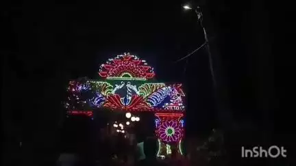 উলুবেড়িয়া ১: উলুবেরিয়া পৌরসভা ২২ নম্বর ওয়ার্ডের কালীপুজো উপলক্ষে ভক্তদের সমাগম