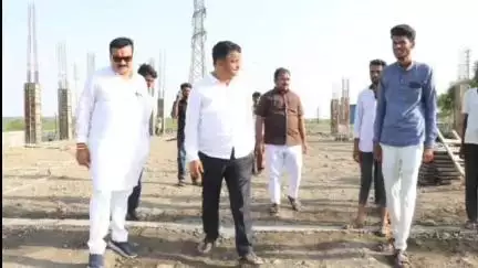 ಮೋರಟಗಿ ಗ್ರಾಮದಲ್ಲಿ ಅಲ್ಪಸಂಖ್ಯಾತರ ಬಾಂಧವರ ಬಹು ಬೇಡಿಕೆಯಾದ ಶಾದಿ ಮಹಲ್ 1.00 ಕೋಟಿ ವೆಚ್ಚದ ನಿರ್ಮಾಣ ಕಾಮಗಾರಿ ಪರಿಶೀಲಿಸಿದ ಶಾಸಕ ಮನಗೂಳಿ