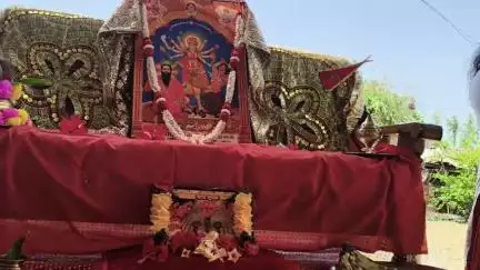 ग्राम मुहली बुर्जुग तहसील बांदरी में संपन्न हुई दिव्यता की आरती