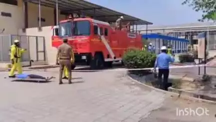 अमेठी में आपात स्थिति से निपटने के लिए इंडोरामा जगदीशपुर में डीएम व एसपी की उपस्थिति में मॉक ड्रिल का आयोजन किया गया