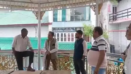 बमसन: हमीरपुर में राज्यपाल के दौरे को लेकर उपायुक्त अमरजीत सिंह ने तैयारी का लिया जायजा