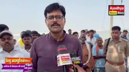 अयोध्या फैजाबाद : #गोसाईगंज #विधायक #अभय_सिंह ने 😡 ठेकेदार अधिकारियों की लगाई क्लास 
#ayodhyanews