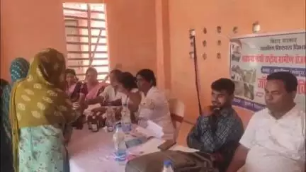 मुरलीगंज: भतखोड़ा में विशेष शिविर का आयोजन, पात्र लाभार्थियों को लाभ दिया गया