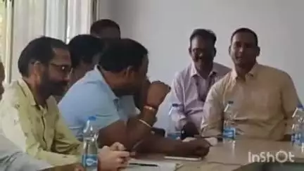 भारत सरकार से जारी गाइड लाइन के तहत वि. गढ़ sdm महेश मांडलोई ज़ी ने शासन प्रशासन की मौजूदगी मै मार्किडील बजने पर कैसे सेफ