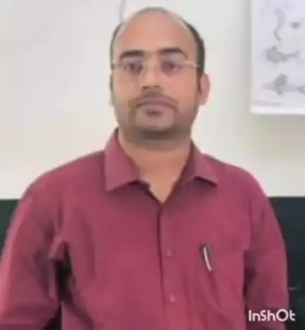 बरडीहा: डीईओ कार्यालय में ओबरा के शिक्षक ने किया हंगामा, शोकॉज नोटिस जारी