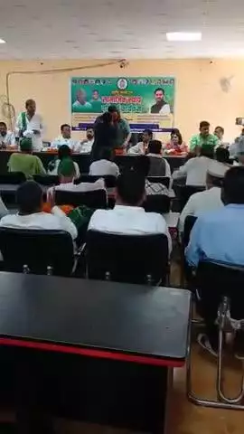 तेघरा.प्रखंड प्रधान महासचिव सुरेन्द्र यादव. बिधानसभा परिचर्चा.का.आयोजित किए..गई
