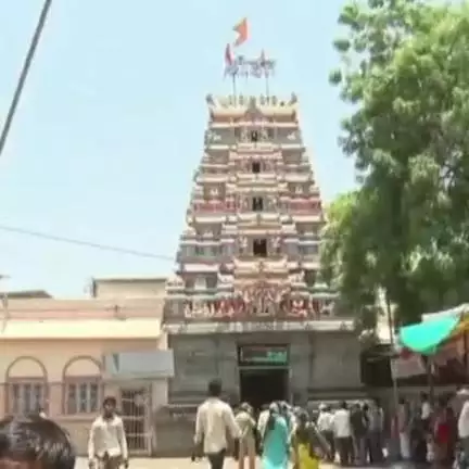 ಅಫಜಲ್ಪುರ: #OperationSindoor ಭಾರತೀಯ ಯೋಧರ ರಕ್ಷಣೆಗೆ ಗಾಣಗಾಪುರದ ದತ್ತಾತ್ರೇಯ ದೇಗುಲದಲ್ಲಿ ವಿಶೇಷ ಪೂಜೆ, ಪಾರಾಯಣ