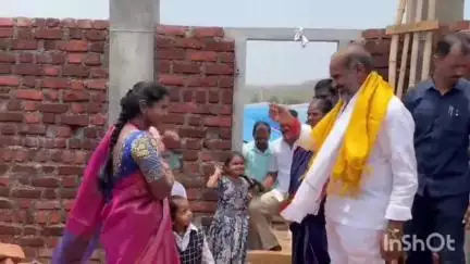 చందుర్తి: నిర్మాణ దశలో ఉన్న డబుల్ బెడ్ రూమ్ ఇండ్లను పరిశీలించిన ఎమ్మెల్యే ఆది శ్రీనివాస్