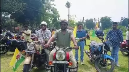 গোঁসাইগাঁও ভাগ: ইউ পি পি এল দল অধিক শক্তিশালী কৰাৰ উদ্দেশ্যৰে শ্ৰীৰামপুৰত বৃহৎ বাইক ৰেলী ইউ পি পি এল দলৰ