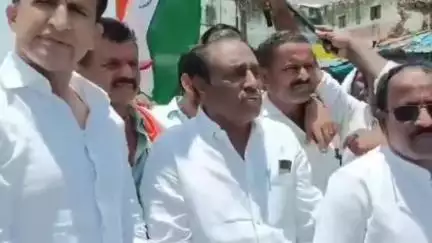 ಕುಣಿಗಲ್: ಭಾರತೀಯ ಸೈನ್ಯಕ್ಕೆ ಜೈಕಾರ ಘೋಷಣೆ, ಪಟ್ಟಣದಲ್ಲಿ ಸಂಭ್ರಮಾಚರಣೆ ನಡೆಸಿದ ಬಿಜೆಪಿ ಕಾರ್ಯಕರ್ತರು #operationsindoor
