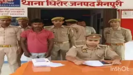 घिरोर: घिरोर पुलिस ने एक अभियुक्त को 315 बोर के देसी तमंचे और तीन जिंदा कारतूस के साथ गिरफ्तार कर कानूनी कार्रवाई की