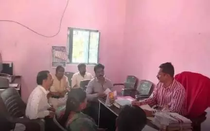 మాచారెడ్డి: రాజీవ్ యువ వికాస పథకాన్ని పకడ్బందీగా అమలు చేయాలి: పాల్వంచ ఎంపీడీవో శ్రీనివాస్
