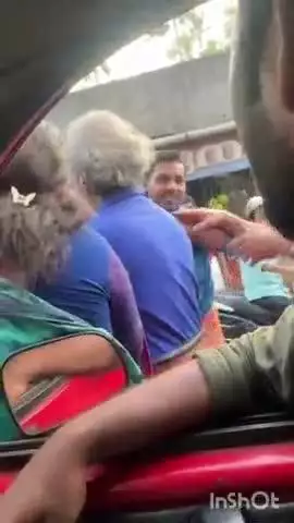 വടകര: കക്കട്ടിൽ അരൂരിൽ വാഹനം തടഞ്ഞുനിർത്തി എം.എസ്.എഫ് പ്രവർത്തകരെ സി.പി.എം നേതാവ് ക്രൂരമായി മർദ്ദിച്ചതായി പരാതി