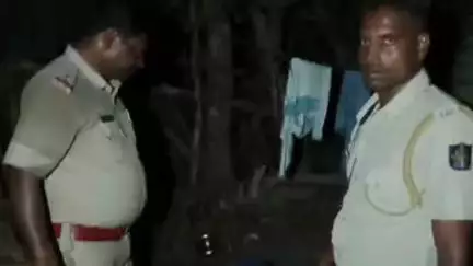 ବ୍ରହ୍ମଗିରି: ସାନପାଟଣା ଅଞ୍ଚଳରେ ୫୦୦ ଲିଟର ପୋଚ ନଷ୍ଟ, ପୋଲିସର ତଦନ୍ତ ଆରମ୍ଭ