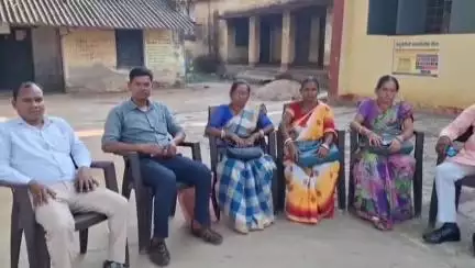 गोइलकेरा: कराईकेला पंचायत भवन में मुखिया संघ की हुई बैठक, कई निर्णय लिए गए
