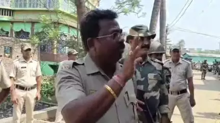 কান্দি: অপারেশন সিঁদুর পর সীমান্তের জেলাতে তৎপর বিএসএফ ও পুলিশ! কান্দিতে চলল রুটমার্চ