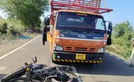 ಯಡ್ರಾಮಿ: ಕೊನಸಿರಸಗಿ ಗ್ರಾಮದ ಬಳಿ ಗೂಡ್ಸ್ ವಾಹನ-ಬೈಕ್ ಮಧ್ಯೆ ಅಪಘಾತ, ಇಬ್ಬರಿಗೆ ಗಂಭೀರ ಗಾಯ