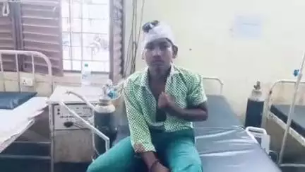 हेरहंज: इचाक ग्राम के पास बोलेरो की टक्कर से 12 वर्षीय किशोर घायल